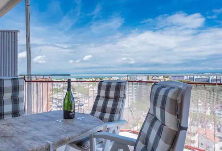 Апартаменти Splendido Attico, Piscina E Vista Mare Ліньяно-Сабб'ядоро Екстер'єр фото